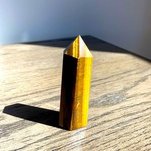 ✨Tiger’s Eye Crystal Tower✨